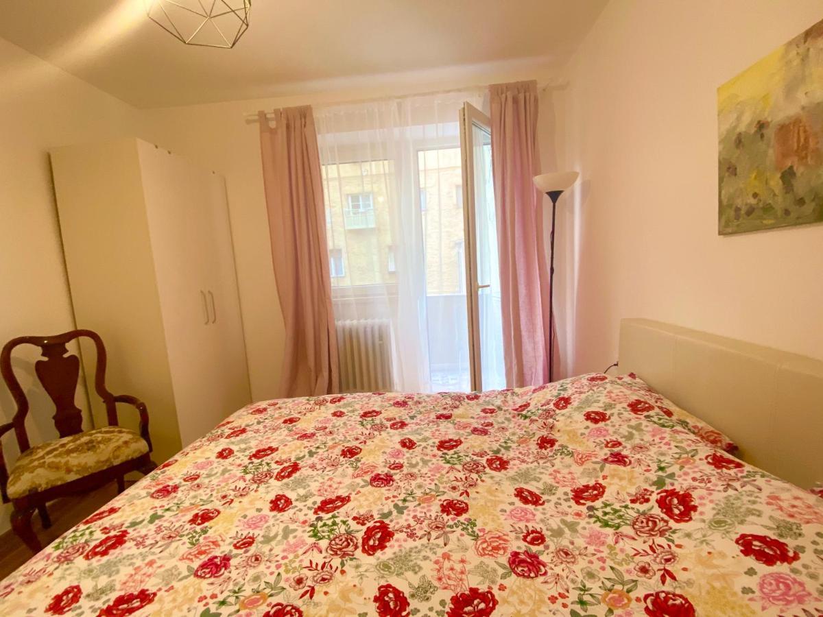 Ferienwohnung Uptown Girl Belgrad Exterior foto